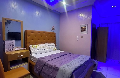 Lekki Hotel | Twin Villa Hotel