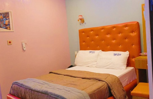 Lekki Hotel | Twin Villa Hotel