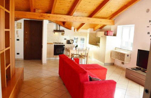 Lierna Apartamento | Twins attic in the center