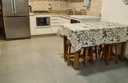 Capivari Casa | Casa de 2 dormitorios - Piscina - Inglés