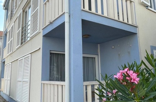 Mirce Apartamento | Apartamento para dos personas en la playa Mirca, Brac (A-24865-a)