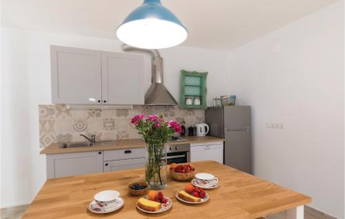 Blace Apartamento | Two-Bedroom Apartment In Blace