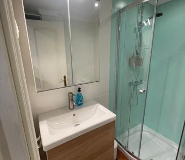 Lagunillas Apartamento | Two Bedroom Apartment in Málaga Center with Views