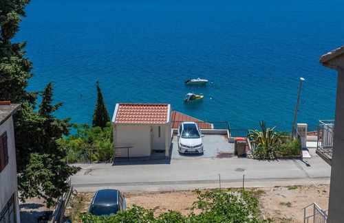Brist Apartamento | Apartamento para dos personas con terraza y vista al mar Brist, Makarska (A-22463-c)