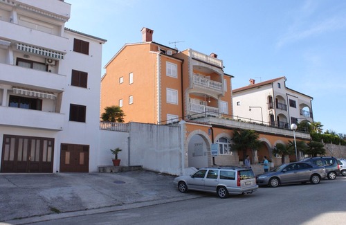 Vrsar Apartamento | Apartamento para dos personas con terraza y vista al mar Vrsar, Porec (A-3007-a)