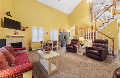 Grand Rivers Condominio | Two Bedroom Bayside Condo