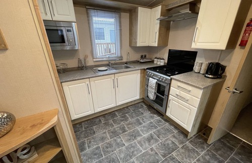 Jedburgh Casa | Two bedroom Caravan at Lilliarsedge