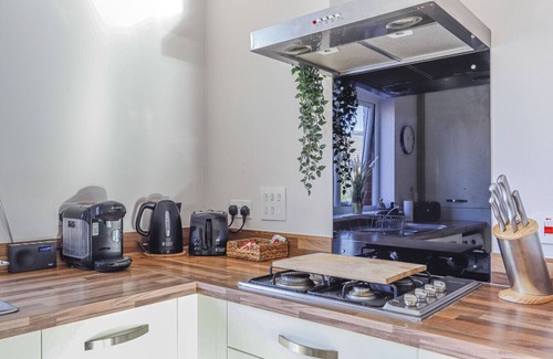 Canton Casa | Two-Bedroom Townhouse