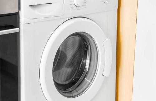 Cradley Heath Apartamento | Two Bedrooms Apartment - Parking - Cradley Heath 51C