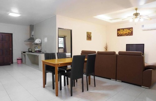 Si Racha Apartamento | Two Fifty Nine Resort 259 Resort Three-Bedroom House #2