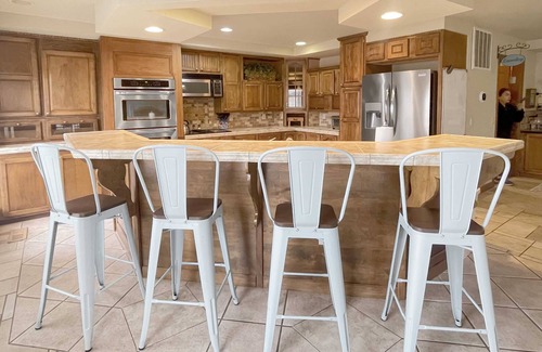 Beaver Shores Casa | Two houses in one with lake view House & Studio.