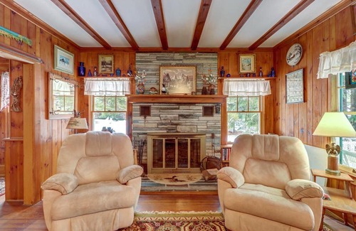 Chestertown Casa | Two Houses on One Magnificent Property