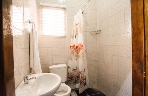 Greater Johannesburg Metropolitan Area Apartamento | Two minutes to the Orlando stadium, Family sized Bed easy access to theme parks.