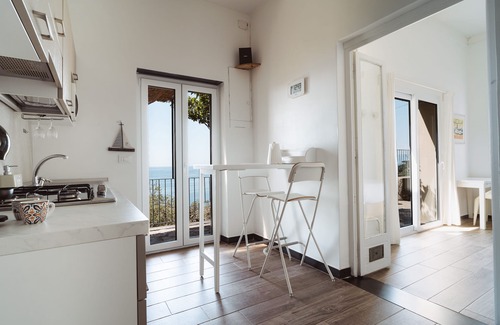 Sori Apartamento | Two Rooms apartment with private garden, pool and sea view, next to the beach