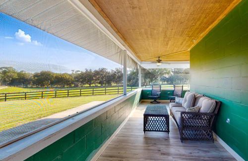 Micanopy Casa | Two Springs Farm Guesthouse - A &B