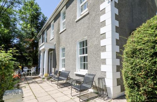 Margam Casa | Ty Caredig