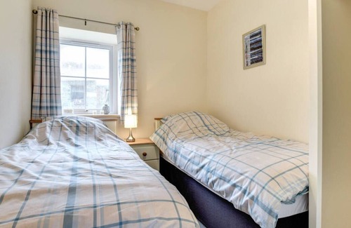 Llansantffraed Casa | Preciosas vistas al mar, jacuzzi y en la granja de trabajo. Esta casa es el lugar perfecto para un descanso wi