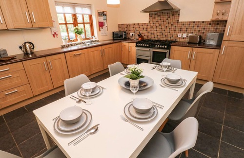 Penycwm Cabaña | Ty Rhosyn