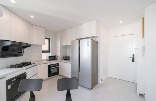 Xujiahui Cama Y Desayuno | Tyms 3BR 2BA Apt Novel Garden Metro