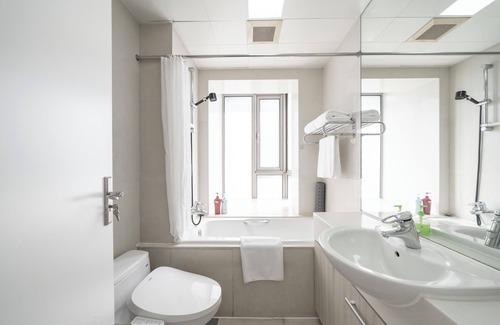 Xujiahui Cama Y Desayuno | Tyms Cozy 2BR 1BA Apt Yongxin Century