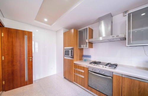 Gubei Cama Y Desayuno | Tyms Luxury 3BR 2BA APT Bella Vita