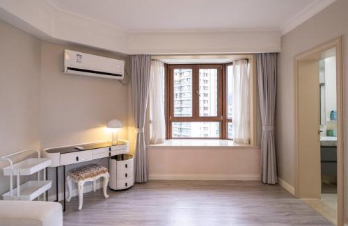 Gubei Apartamento | Tyms Stylish 1BR APT Gubei Garden