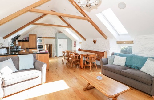 Corwen Cabaña | Tyn Llwyn, PENCOED