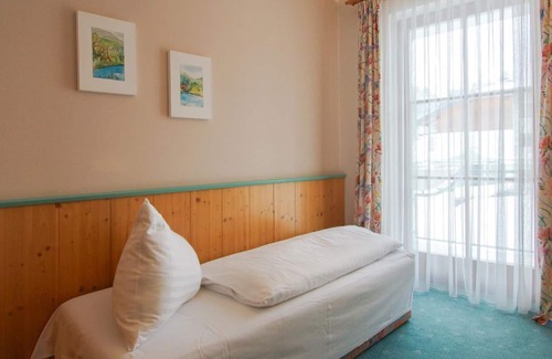 Latschach Cama Y Desayuno | Typ I im Haus Mittagskogel - Sportpension Aichholzer Faaker See