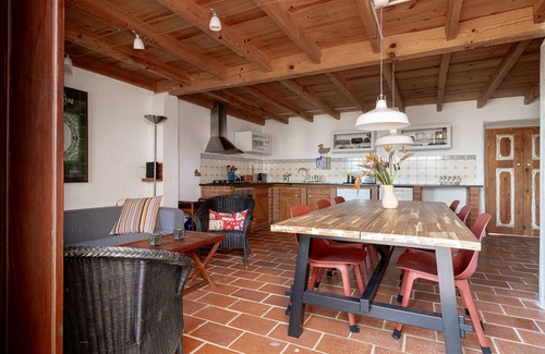 Caldas da Rainha Cabaña | Típico de la vieja casa de campo portugués, tranquilo, gran terraza, cerca de la playa