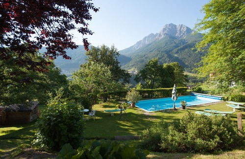 Telfes im Stubai Apartamento | Apartamento tirolés para hasta 5 personas con PISCINA, jardín, se admiten mascotas