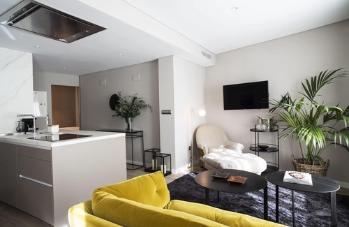 Huertas Apartamento | U-Sense Madrid Santa Ana