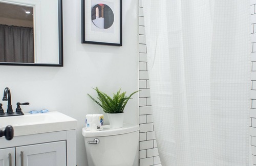 Devil's Pocket Apartamento | U2F-Sunny Studio walk to Upenn,CHOP,USMLE, Drexel