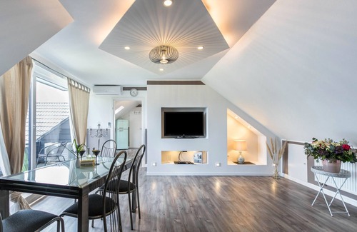 Heide Apartamento | Apartamento 'Uhse' con jardín y Wi-Fi