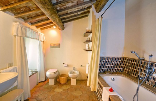 Umbertide Apartamento | Apartment en Umbertide con 2 habitaciones, capacidad 4