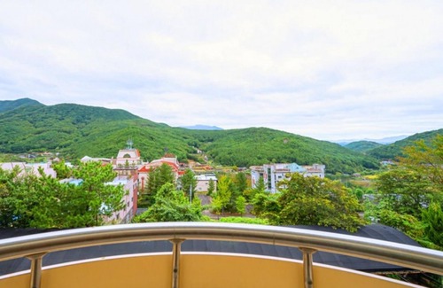 Ulsan Casa | Ulsan Sandia Oncheon Pension
