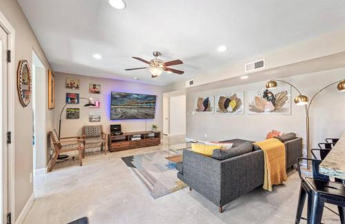 Raskin Estates Casa | Ultimate Family Getaway w Heated Pool & Themed Rooms
