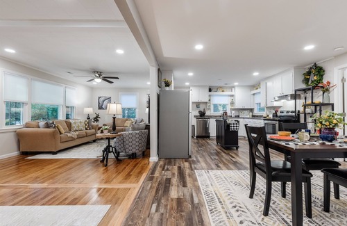 Landrum Casa | Ultimate Space for Your Family! ~ TIEC ~ Fire Pit+