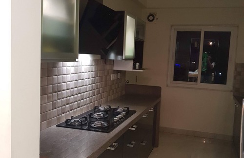 Durgapura Casa | Condominio ultra moderno de 3 dormitorios "2 minutos del aeropuerto"