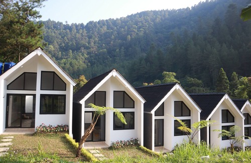 Hargomulyo Cabina | Ulya Kabin Tawangmangu