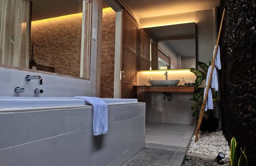 Medewi Casa | Umadewi Surf & Retreat