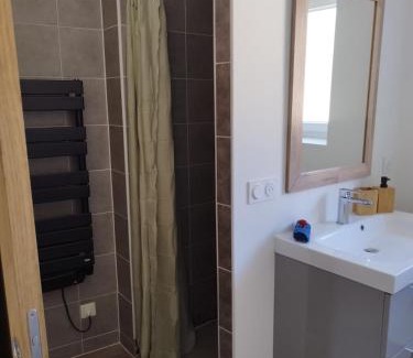 Saint-Jean-de-Chevelu Apartamento | Un air de Finlande au pied de la dent du chat