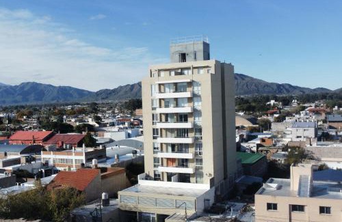 San Luis Apartamento | Un Departamento Cómodo con Vistas Increíbles a las Sierras