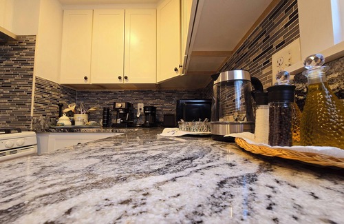 West Roxbury Apartamento | Under the Sun Apartment