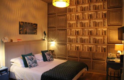 Saintes Cama Y Desayuno | Une Chambre en Ville