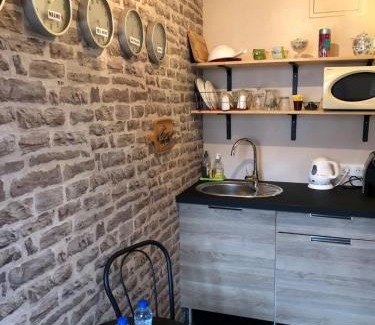 Saintes Cama Y Desayuno | Une Chambre en Ville