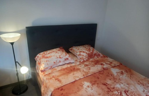 Villefargeau Apartamento | Une petite maison et sa prairie