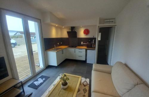 Villefargeau Apartamento | Une petite maison et sa prairie