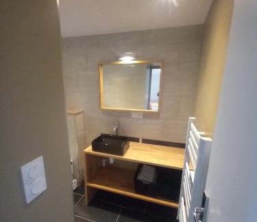 Villefargeau Apartamento | Une petite maison et sa prairie