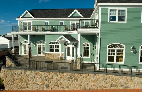 York Beach Hotel | Union Bluff Hotel & Meeting House