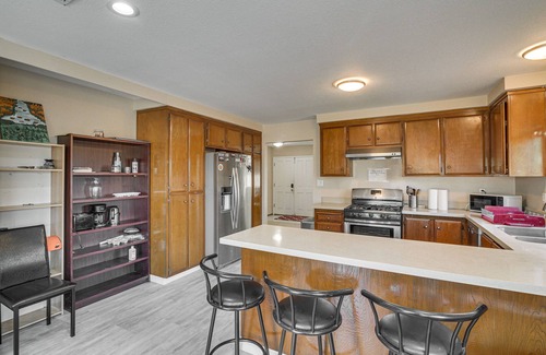 Union City Casa | Union City Abode w/ Furnished Patio, Near Kayaking